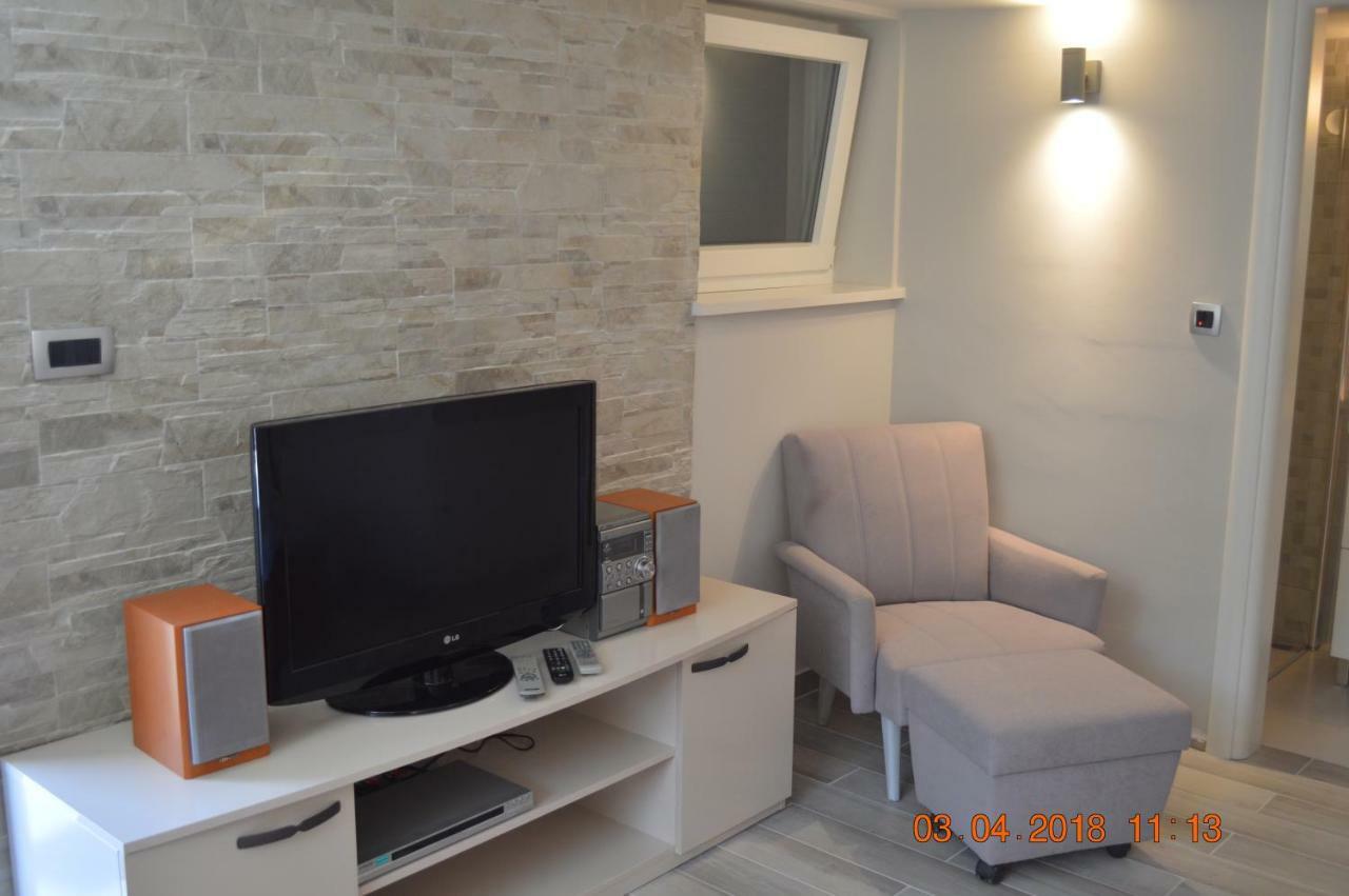 Villa Bandic Baška Voda Esterno foto