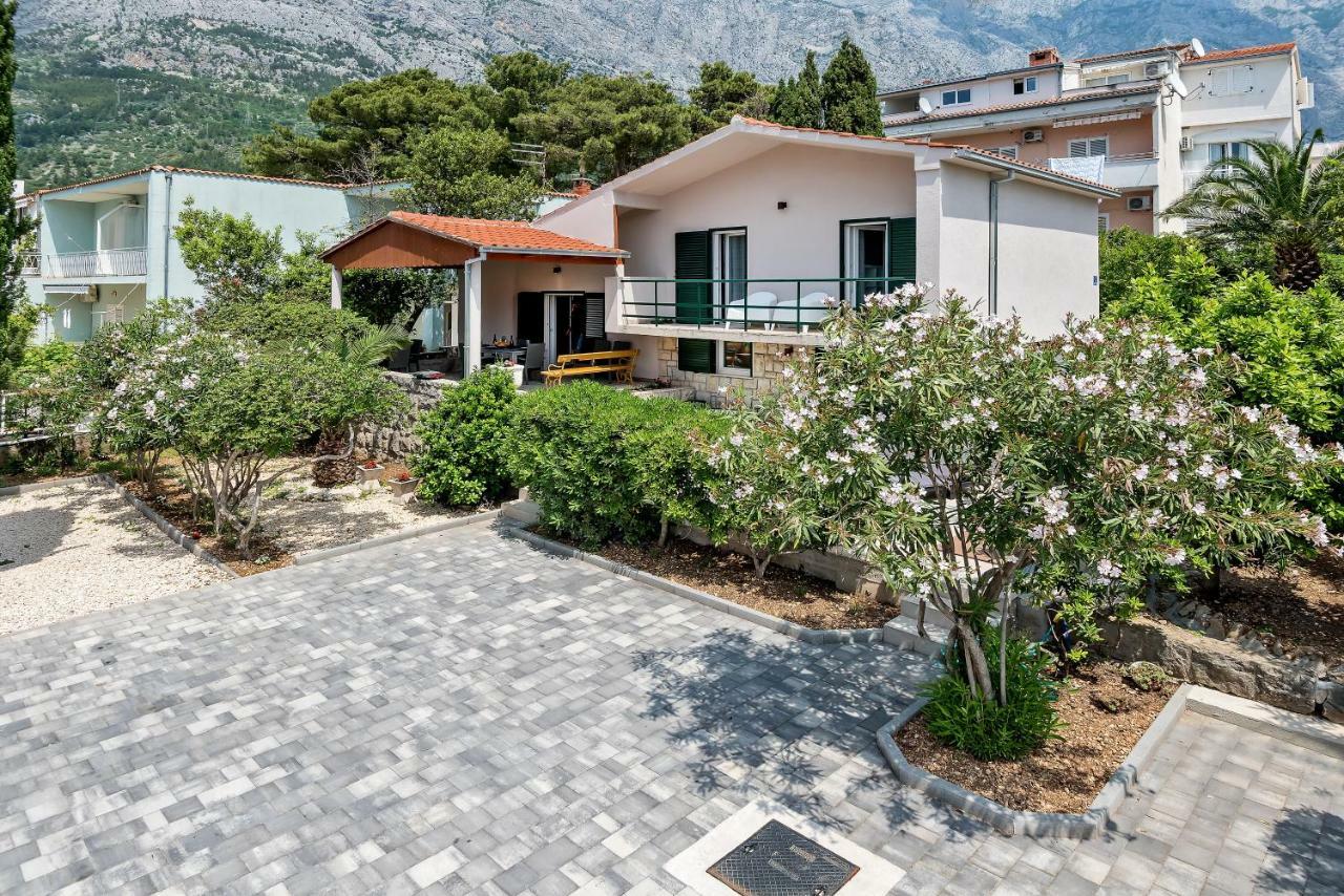 Villa Bandic Baška Voda Esterno foto