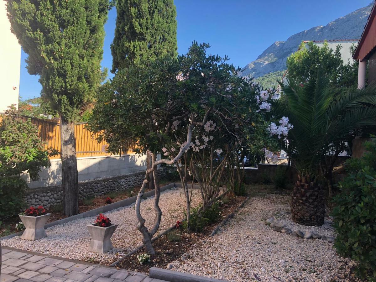 Villa Bandic Baška Voda Esterno foto