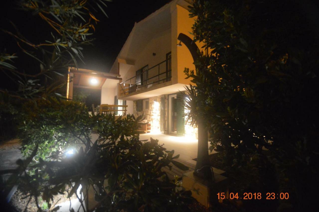 Villa Bandic Baška Voda Esterno foto